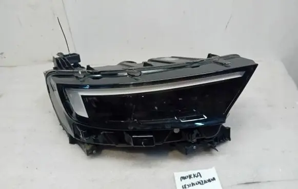 Opel Mokka B Headlight/headlamp 9834007980