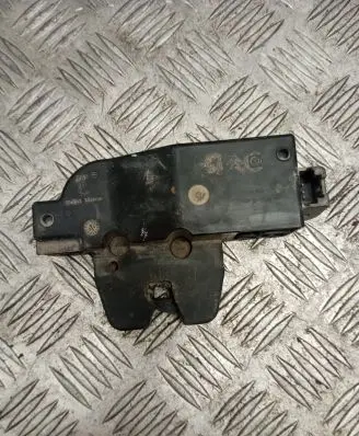 Peugeot 407 Loading door lock 9652301980