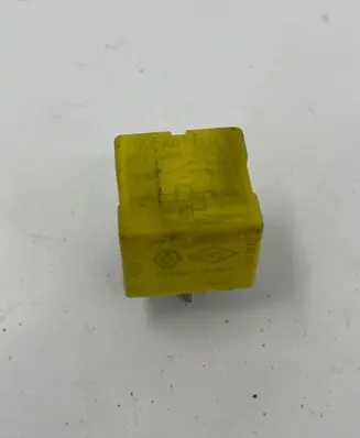 Renault Master III Other relay 7700844353 12V40A03532