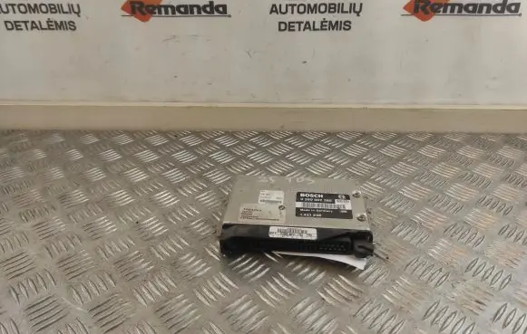 BMW 5 E34 Engine control unit/module 0260002285 1421239
