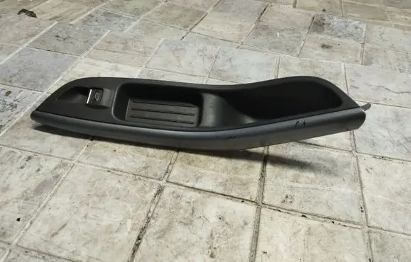 Ford Focus Electric window control switch BM51A240A40