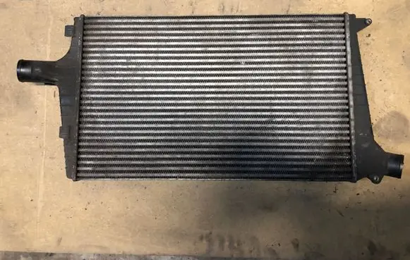 Audi A6 S6 C5 4B Intercooler air channel guide 4B0145805A