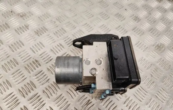 Audi A8 S8 D5 ABS Pump 4N0907379S