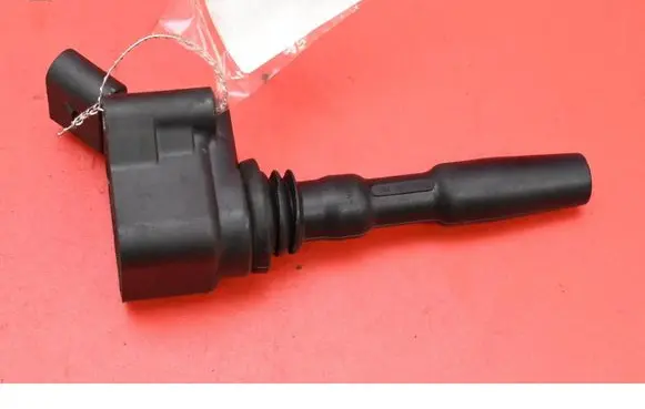 Skoda Citigo High voltage ignition coil 04E905110M