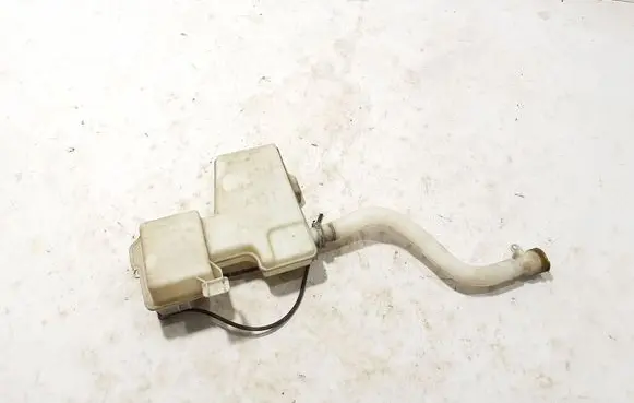 Windshield washer fluid reservoir/tank