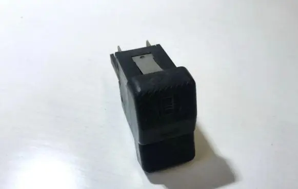 Volkswagen PASSAT B3 Windscreen/window heater switch 535959621