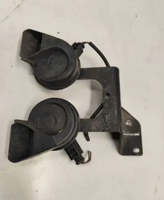 Audi A6 S6 C6 4F Horn signal 024148