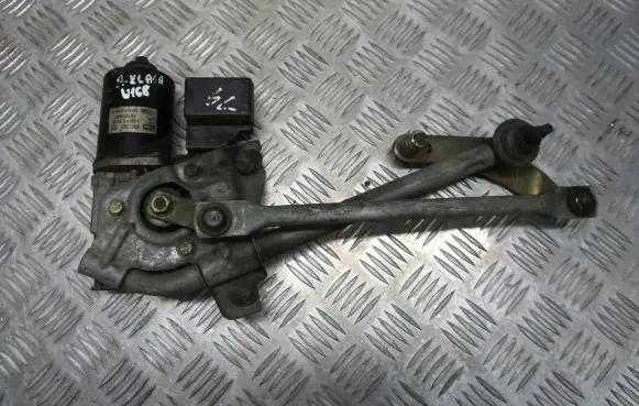 Mercedes-Benz A W168 Front wiper linkage A1688200242