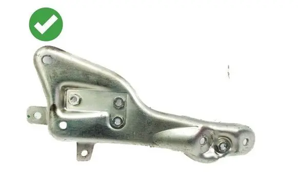 Mercedes-Benz B W246 W242 Engine mounting bracket A6510901041