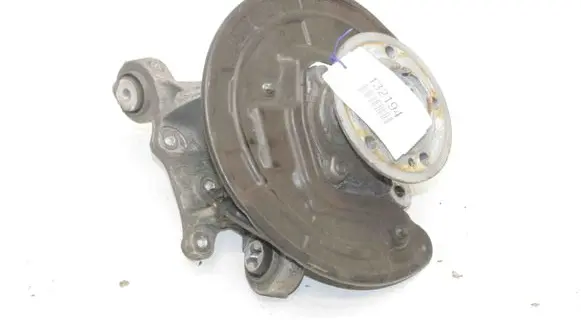 Mercedes-Benz EQA Rear wheel hub