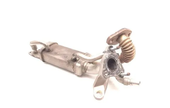 Nissan Juke I F15 EGR valve cooler 147350364R
