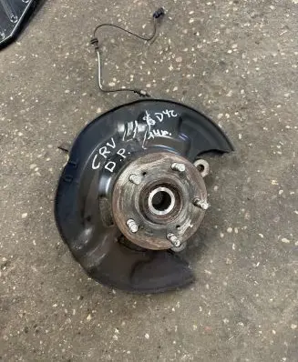 Honda CR-V Front wheel hub