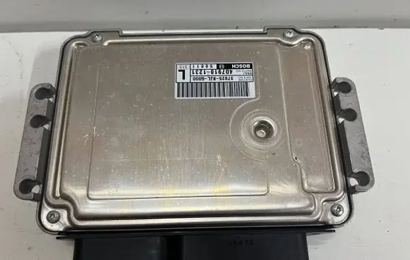 Honda FR-V Engine control unit/module 37825RJLG000 0281012250