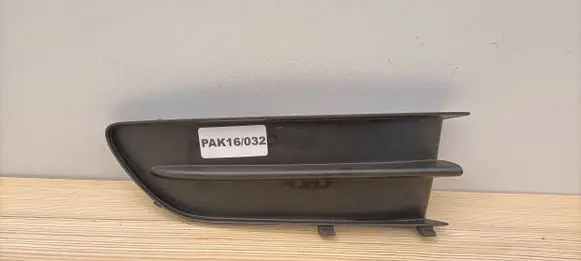 Renault Laguna II Front bumper lower grill G000009693