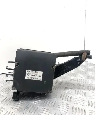 BMW 5 E60 E61 ABS Pump 6780649 6780647