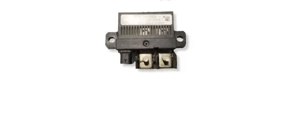Mercedes-Benz ML W166 Charging relay A0009822023