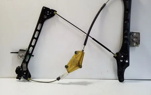 Audi TT TTS Mk2 Front door electric window regulator 8J0837462D