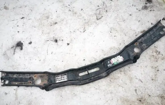 Audi 100 S4 C4 Radiator support slam panel 