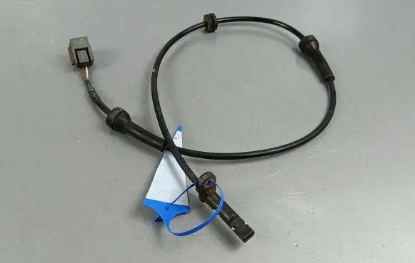 Nissan Qashqai ABS brake wheel speed sensor