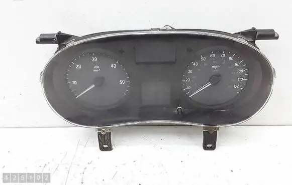 Opel Vivaro Speedometer (instrument cluster) P8200283201 216709164