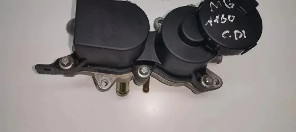 Mercedes-Benz A W169 Oil breather separator A6400101062 0928400554