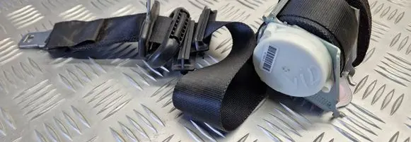 Ford Galaxy Middle seatbelt (rear) 6G9N611B68