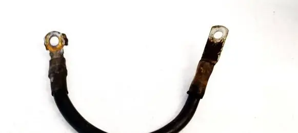 Volkswagen PASSAT B6 Positive cable (battery)