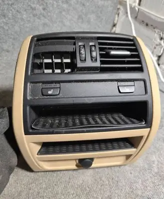 BMW 5 F10 F11 Rear air vent grill 25795012 9206664