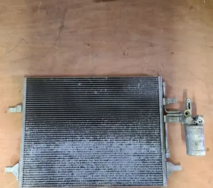 Volvo XC60 A/C cooling radiator (condenser) 31332027 31305212
