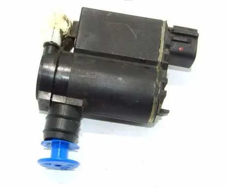 Hyundai Matrix Windscreen/windshield washer pump 9851025100