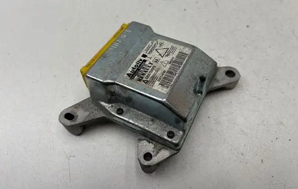 Renault Laguna II Airbag control unit/module 601958800 D087C140302 8200138952
