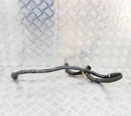 BMW i8 Engine coolant pipe/hose 7640845