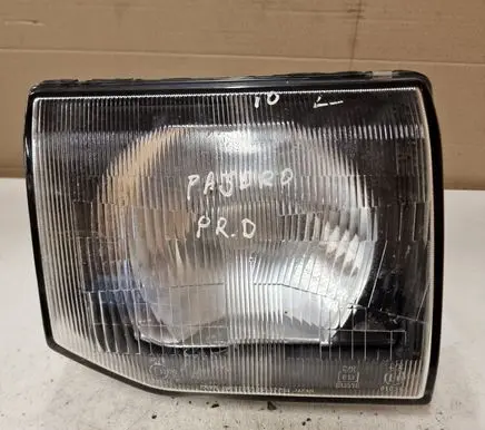 Mitsubishi Pajero Headlight/headlamp 11037747 11037746