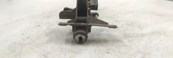 Audi A4 S4 B5 8D Tailgate exterior lock 8d9827573a