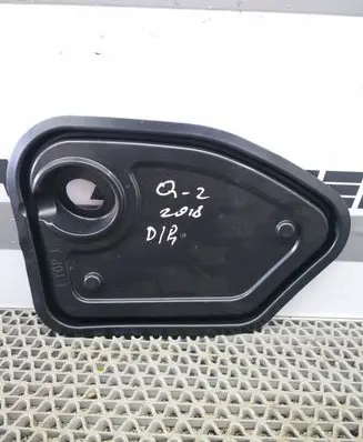 Audi Q2 - Other front door trim element 8V4837916B