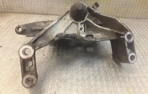 Mini One - Cooper R50 - 53 Engine mounting bracket 1514490