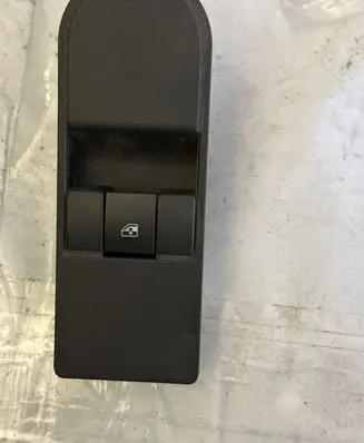 Opel Zafira B Electric window control switch 13228709 5011 1987K