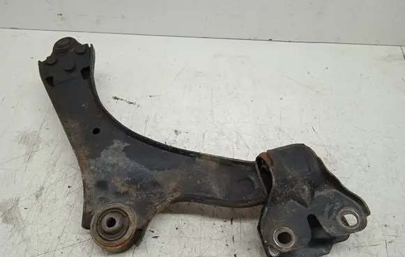 Volvo V70 Front lower control arm/wishbone