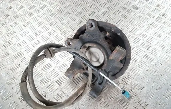 Mercedes-Benz V Class W447 Rear wheel hub spindle/knuckle A4473570006 A4473570206 A4473505700