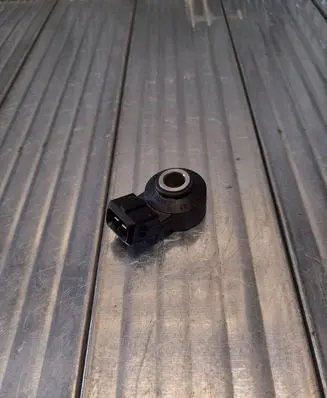 Detonation knock sensor
