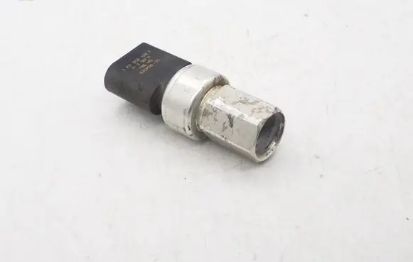 Air conditioning (A/C) pressure sensor