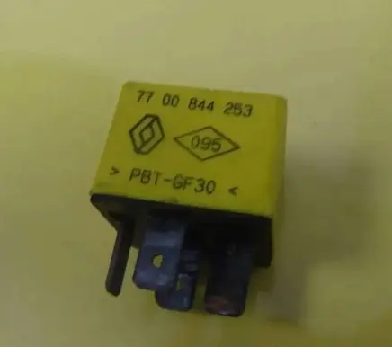 Renault Scenic I Other relay 7700844253
