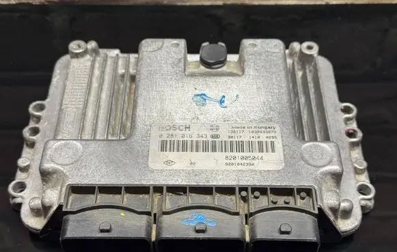 Suzuki Grand Vitara II Engine control unit/module 0281016343 8201042390 8201005044