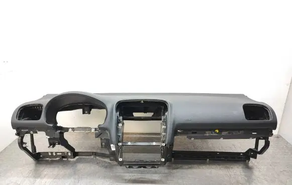 Volkswagen Golf VI Dashboard 1K1858296B