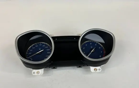 Maserati Ghibli Speedometer (instrument cluster) 670039455