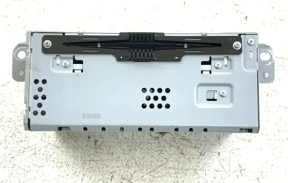 Ford Escape III Radio/CD/DVD/GPS head unit GJ5T19C107 GJ5T19C107GA CRLJ15E0UMB