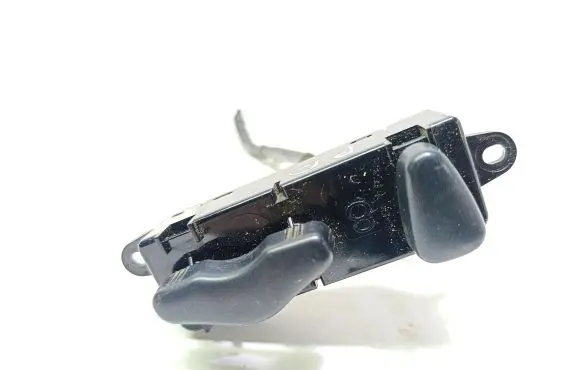 Nissan X-Trail T30 Other switches/knobs/shifts