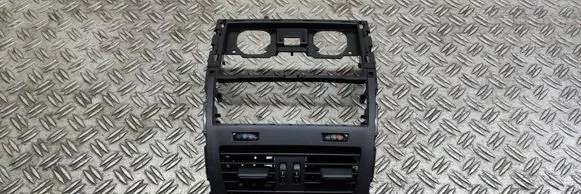 BMW 5 GT F07 Rear air vent grill 9118249 07215001