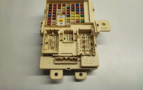 KIA Sportage Fuse module 91955D9960