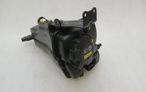 BMW M3 G80 Coolant expansion tank/reservoir cap 8093924
